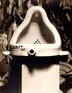 Marcel Duchamp,
Fountain